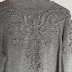 Chico’s Women’s Gray Textured Turtleneck Holiday Sweater – Elegant Embroidered
